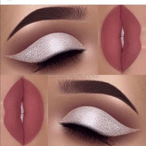 Meet your Posher, Ana